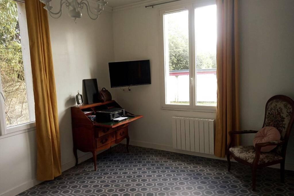 Kermaravel, Le Petit Manoir En Bord De Mer. Saint-Pol-de-Léon Εξωτερικό φωτογραφία